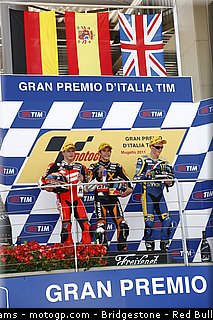 moto2_0076_italie_mugello_2011.jpg