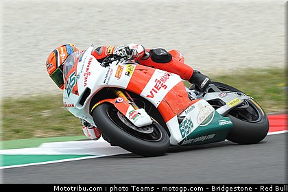 moto2_bradl_0004_italie_mugello_2011.jpg