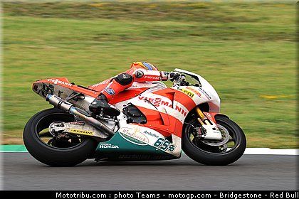 moto2_bradl_0017_italie_mugello_2011.jpg
