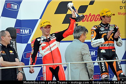 moto2_bradl_0025_italie_mugello_2011.jpg