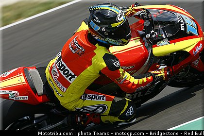 moto2_simeon_0010_italie_mugello_2011.jpg