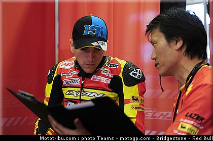 moto2_simeon_0013_italie_mugello_2011.jpg
