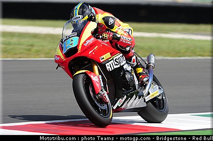 moto2_simeon_0014_italie_mugello_2011.jpg