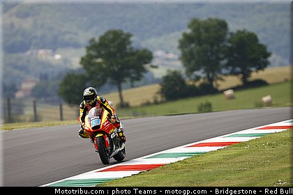 moto2_simeon_0020_italie_mugello_2011.jpg