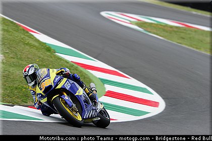 moto2_smith_0011_italie_mugello_2011.jpg