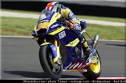 moto2_smith_0020_italie_mugello_2011.jpg