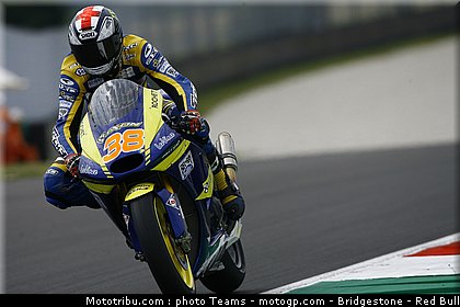 moto2_smith_0021_italie_mugello_2011.jpg