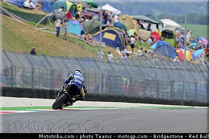 moto2_smith_0022_italie_mugello_2011.jpg
