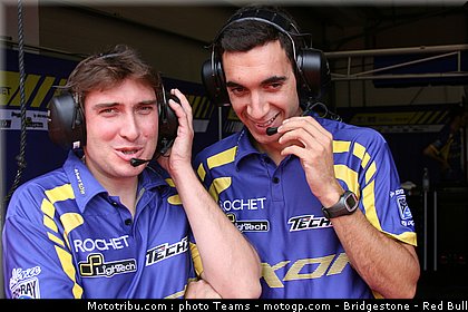 moto2_tech3_0001_italie_mugello_2011.jpg
