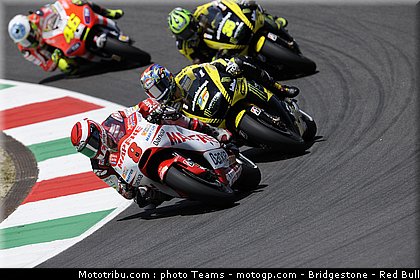 motogp_0069_italie_mugello_2011.jpg