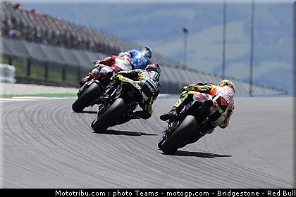 motogp_0075_italie_mugello_2011.jpg