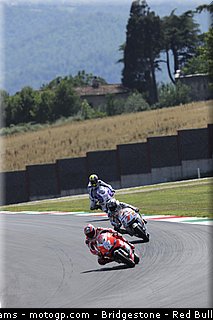 motogp_0086_italie_mugello_2011.jpg