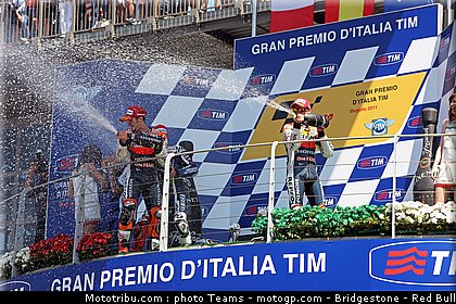 motogp_0092_italie_mugello_2011.jpg