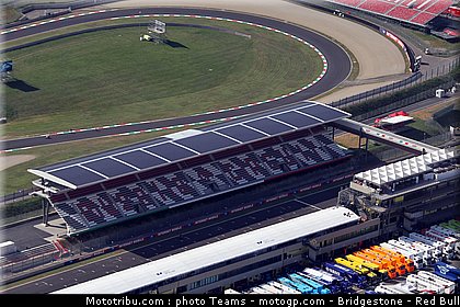 motogp_ambiance_0012_italie_mugello_2011.jpg