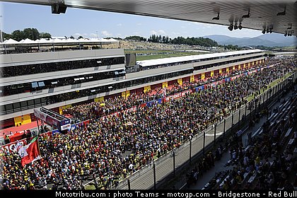 motogp_ambiance_0025_italie_mugello_2011.jpg