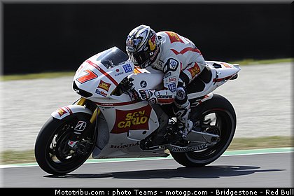 motogp_aoyama_0008_italie_mugello_2011.jpg