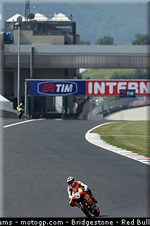 motogp_dovizioso_0008_italie_mugello_2011.jpg