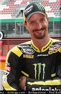 motogp_edwards_0002_italie_mugello_2011.jpg
