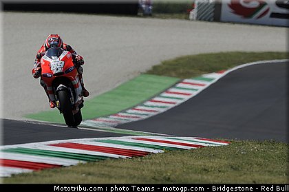 motogp_hayden_0006_italie_mugello_2011.jpg