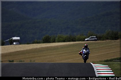 motogp_lorenzo_0005_italie_mugello_2011.jpg
