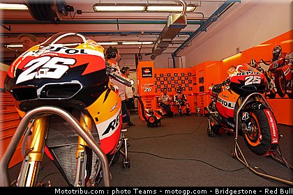 motogp_pedrosa_0021_italie_mugello_2011.jpg