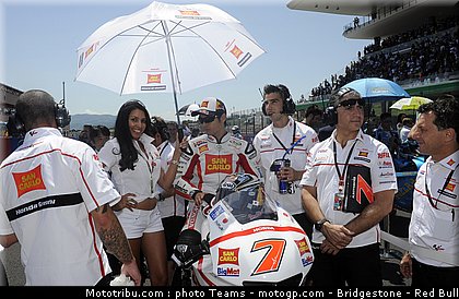 motogp_pitbabe_0027_italie_mugello_2011.jpg