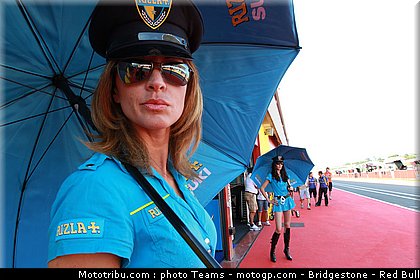 motogp_pitbabe_0028_italie_mugello_2011.jpg
