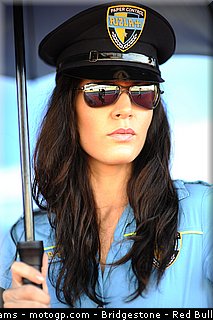 motogp_pitbabe_0035_italie_mugello_2011.jpg