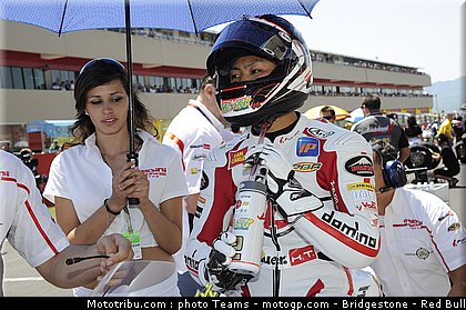 motogp_pitbabe_0042_italie_mugello_2011.jpg