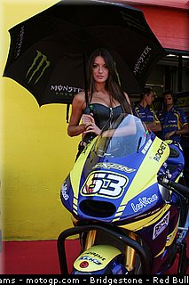 motogp_pitbabe_0053_italie_mugello_2011.jpg