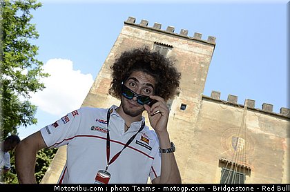 motogp_simoncelli_0007_italie_mugello_2011.jpg