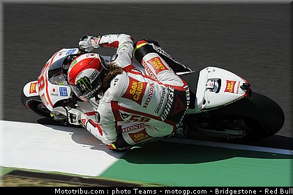 motogp_simoncelli_0018_italie_mugello_2011.jpg