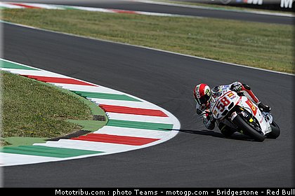 motogp_simoncelli_0025_italie_mugello_2011.jpg
