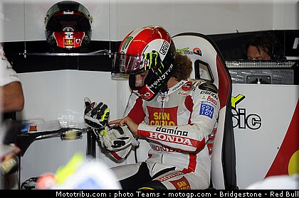 motogp_simoncelli_0031_italie_mugello_2011.jpg
