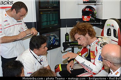 motogp_simoncelli_0043_italie_mugello_2011.jpg