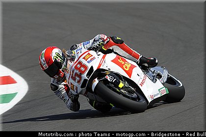 motogp_simoncelli_0047_italie_mugello_2011.jpg