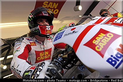 motogp_simoncelli_0058_italie_mugello_2011.jpg