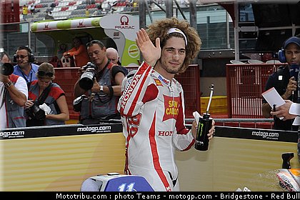 motogp_simoncelli_0067_italie_mugello_2011.jpg