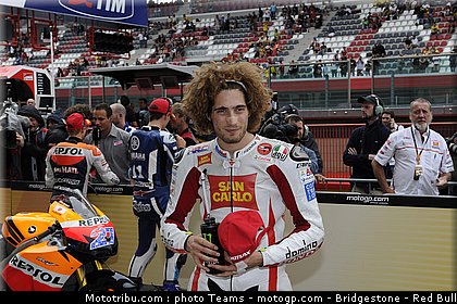 motogp_simoncelli_0070_italie_mugello_2011.jpg