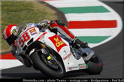 motogp_simoncelli_0075_italie_mugello_2011.jpg