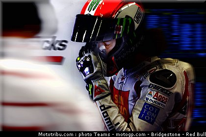 motogp_simoncelli_0078_italie_mugello_2011.jpg