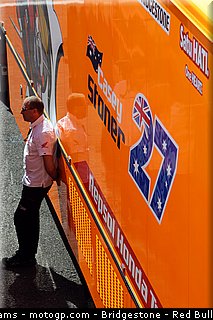 motogp_stoner_0016_italie_mugello_2011.jpg