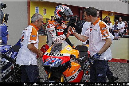 motogp_stoner_0024_italie_mugello_2011.jpg