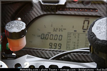 motogp_tech3_0003_italie_mugello_2011.jpg