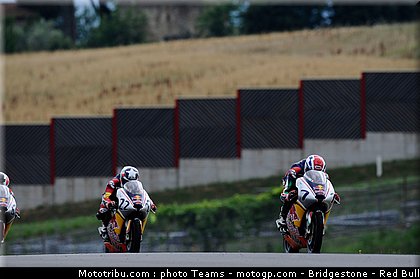red_bull_rookie_cup_0021_italie_mugello_2011.jpg