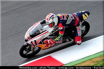 red_bull_rookie_cup_binder_0001_italie_mugello_2011.jpg