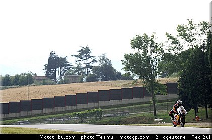 red_bull_rookie_cup_espana_0001_italie_mugello_2011.jpg