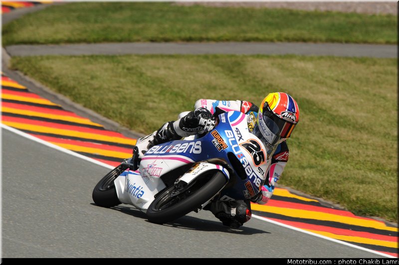 125_vinales_001_allemagne_sachsenring_2011