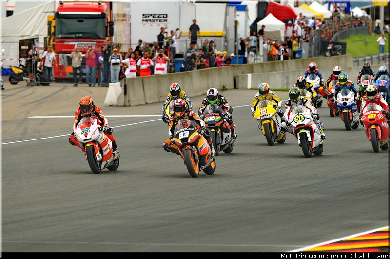 moto2_023_allemagne_sachsenring_2011