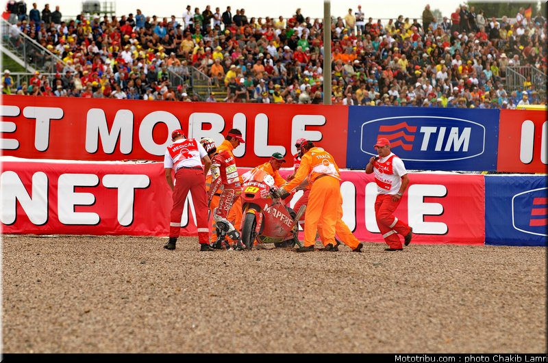 moto2_026_allemagne_sachsenring_2011
